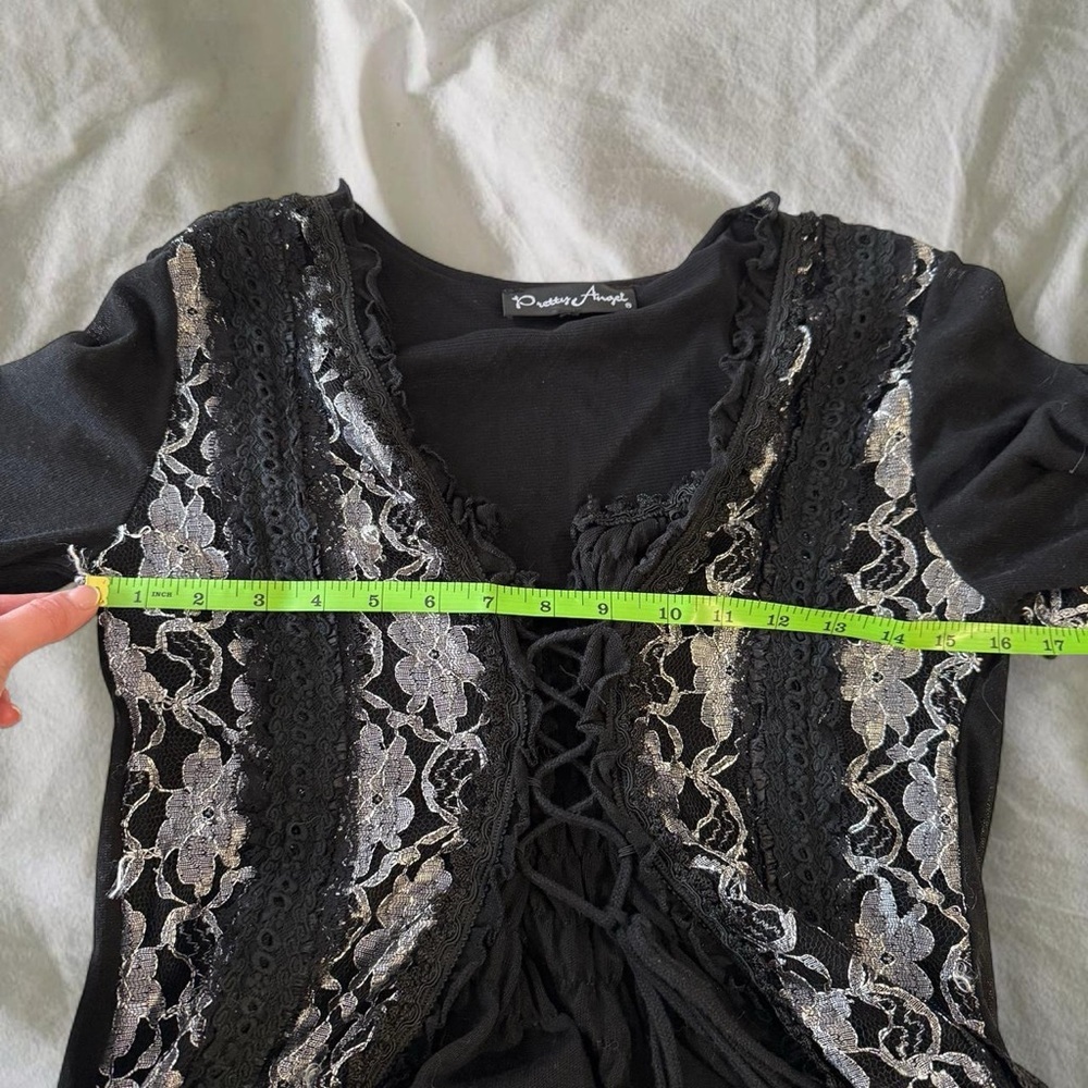 Elegant Black and Silver Lace Women's Top - Picture 5 of 5